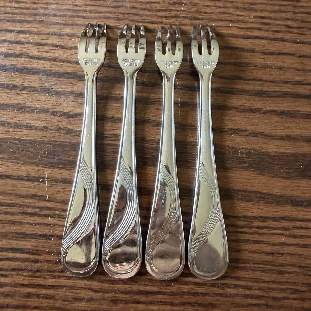 Bon Chef Oyster/Cocktail Forks 18/10 Stainless Steel Wave Pattern Lot Of 4